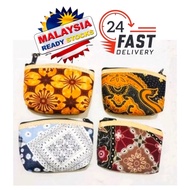 10pcs/20pcs Souviner Wallet  Batik Beg Coins 12cmx8cm Corak Random Ready Stock In Malaysia.