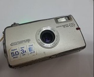 Olympus IR-300  CCD 相機。非 IR-500
