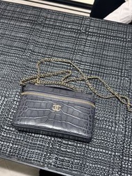 Chanel 26A lp鱷魚紋鏈條小盒子手袋