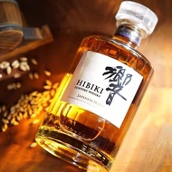 Hibiki Bottle 750ml – Japanese Glass Bottle, Luxurious, High Quality