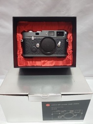 Leica (全新) MP + Leicavit M, hammerstone