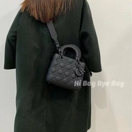DIOR - So Black系列Lady Dior磨砂黛妃包