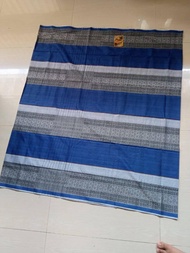 Sarung Tenun Dewasa Laki Laki Sutra Terbaru 2022 Bahan Adem Murah Warna Hitam Pria Atlas Wadimor Sap