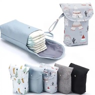 [SG INSTOCK] New Waterproof and Reusable Baby Diaper Bag Baby Handbag Large Capacity Mommy Diaper Storage Bag Carrying
