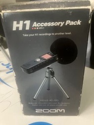 Zoom (brand) audio recorder