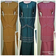 BAJU KURUNG MODEN MANIK