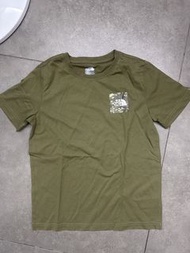 The North Face 迷彩短袖上衣