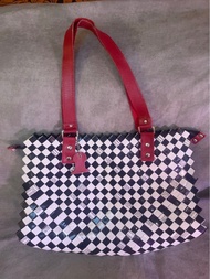 Nahui Ollin Large Bags & Handbags 糖果紙型格手袋
