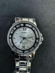 CASIO 卡西歐碎碎冰休閒防水商務石英機芯不鏽鋼錶帶日韓錶女錶銀色錶盤