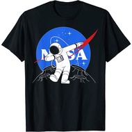 💘💘💘 เสื้อยืดผ้าฝ้ายพรีเมี่ยม เสื้อยืด พิมพ์ลายนักบินอวกาศ Nasa Dab On The Moon สําหรับผู้ใหญ่ 💘💘💘