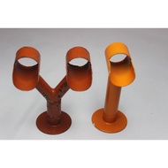 Suruttu stand iron material