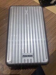 ZENDURE 27000mah充電器