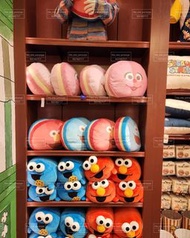 日本代購 日本代購 usj代購 芝麻街代購 日本芝麻街  elmo moppy 日本  大阪 日本環球影城  日本環球影城代影 Sesame Street 抱枕 禮物
