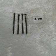 7cm concrete nails / 7cm wall nails