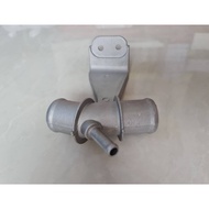 3-Way Water Rail Neck Upper Part Aluminum ALTIS 2003-2008 10 Mm Pipe 16577-0D030 -