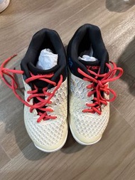Yonex 羽毛球鞋