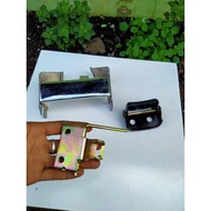 C70 seat bracket + C70 seat lock + C70 seat bracket