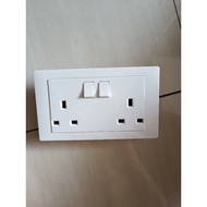 (used) hager 2×13a power socket