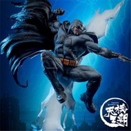 Sideshow 300805 32寸 DC漫畫 蝙蝠俠 黑暗騎士歸來 雕像