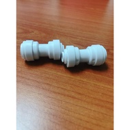 Cuzco 4U6 ,1/4 -3/8 OD  , Quick Connection Push Fit Couplings Connector Pipe Fitting