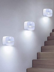 室內感應燈 Led 夜燈,貼在牆壁上的電池燈,適用於走廊、樓梯、衛浴、衣櫃、臥室等場所。2件裝無線電池供電室內/室外行動感應led階梯燈,白色
