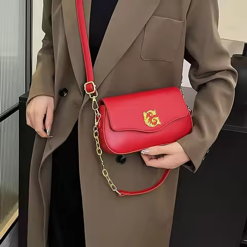 Paris minimalist design, timeless elegance, women's chain strap crossbody bag, handheld small square