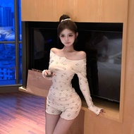 Hong Kong Style Girly Shoulder Top Shorts Set