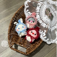 Hamster keychain | Loopy loopy loopy | Rabbit wearing a hat, hand-crocheted wool