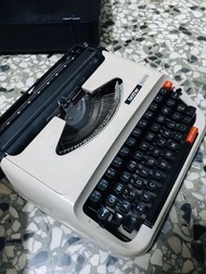 經典收藏20世紀1995年代出產Brother- 350TR 兄弟牌打字機-