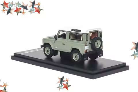 AR Box 1:64 Defender 90 Heritage Edition 2015 / G63 G Class W463A Die-Cast Car Models Gifts