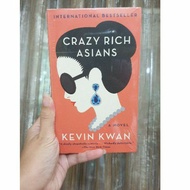 Novel English Crazy Rich Asian by Kevin Kwan (English)