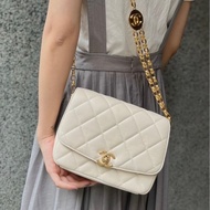 Chanel/香奈兒 白金金幣雕花鏈條方 胖子斜挎包 17*15