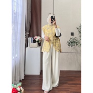 Kova Vest* Vest Vest Woman