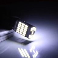 ไฟถอยหลังสำหรับรถยนต์ ไฟถอยด้านหลัง T15 LED 45ชิบ หลอดไฟถอย สว่างมาก ทนความร้อนสูง ใส่กับขั้ว T10 ไฟ