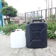 DERRY CAN / JERRY CAN / 10 LITER DERRY CAN / 20 LITER DERRY CAN