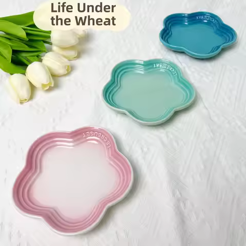 Cool Color LE CREUSET Flower Shallow Dish Dessert Plate 55 Inches 135cm Dipping Sauce Plate Vinegar 