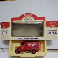 Lledo Promotional Model Morris Van Truck " Carnation Evaporated Milk" LOT2F6310 0255