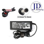 Toshiba A105 A100 L450D L745 L645D C665 M60 M65 P750 PA-1750 19V 3.95A (75W) 5.5*2.5MM