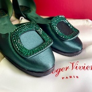 Roger Vivier ballet flats