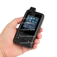 B8000 IP68 Waterproof Built-in NFC Global Band 4G LTE Mobile Radio Comunicador GPS Zello PTT POC Rug