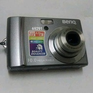 缺貨補貨中~BenQ數位相機~不用鋰電池功能正常無瑕疵，BenQ ，數位相機，相機，攝影機~BenQ數位相機~可插SD記憶卡功能正常