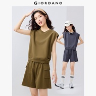 GIORDANO ผู้หญิง  เสื้อยืด ผ้าฝ้าย 100% ซับในเทอร์รี่ แขนกุด เสื้อยืดคอกลม เสื้อยืดแฟชั่นเรียบง่าย ล