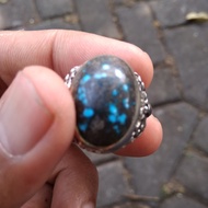 cincin batu permata pirus Persia kuno