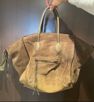 (Defected inside) Celine  khaki suede phantom Cabas medium bag