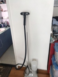 Jiffy Clothing Steamer