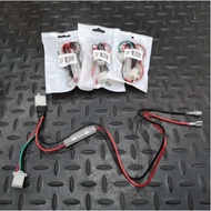 Sym Motors [XN] Turn Signal Relay 3P Take Wire With 15A Fuse Flasher/Flasher Yamaha/Sanyang/Guangyan
