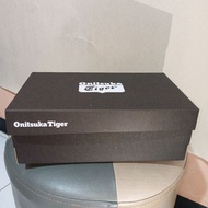 Box_shoes_0n1ttsuk4_Kids (not for adults)