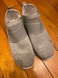 男裝休閒鞋