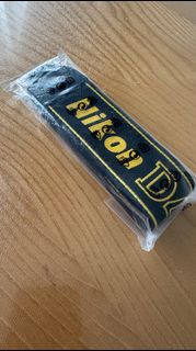 全新 Nikon D4 相機帶