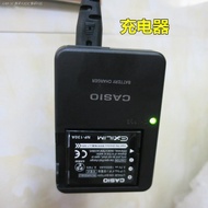 SANPAN Casio EX - ZR500 ZR400 ZR1000 ZR1500 ZR200 digital camera charger NP - 130 （Ready Stock）